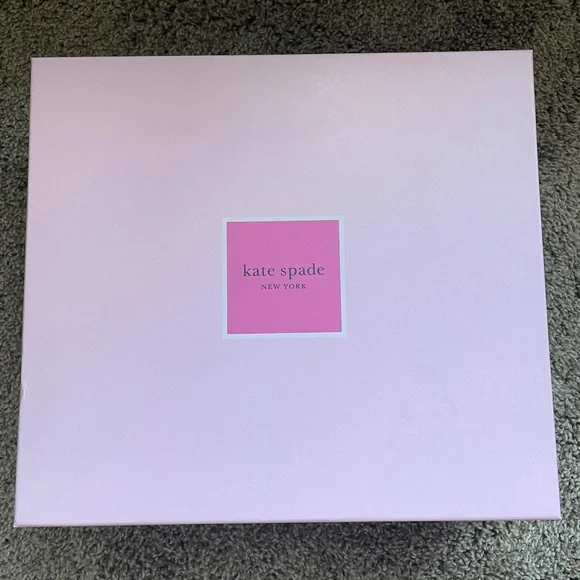 Kate Spade Leather Ankle Knott Zip Boot in Black size 6.5 - Picture 9 of 9